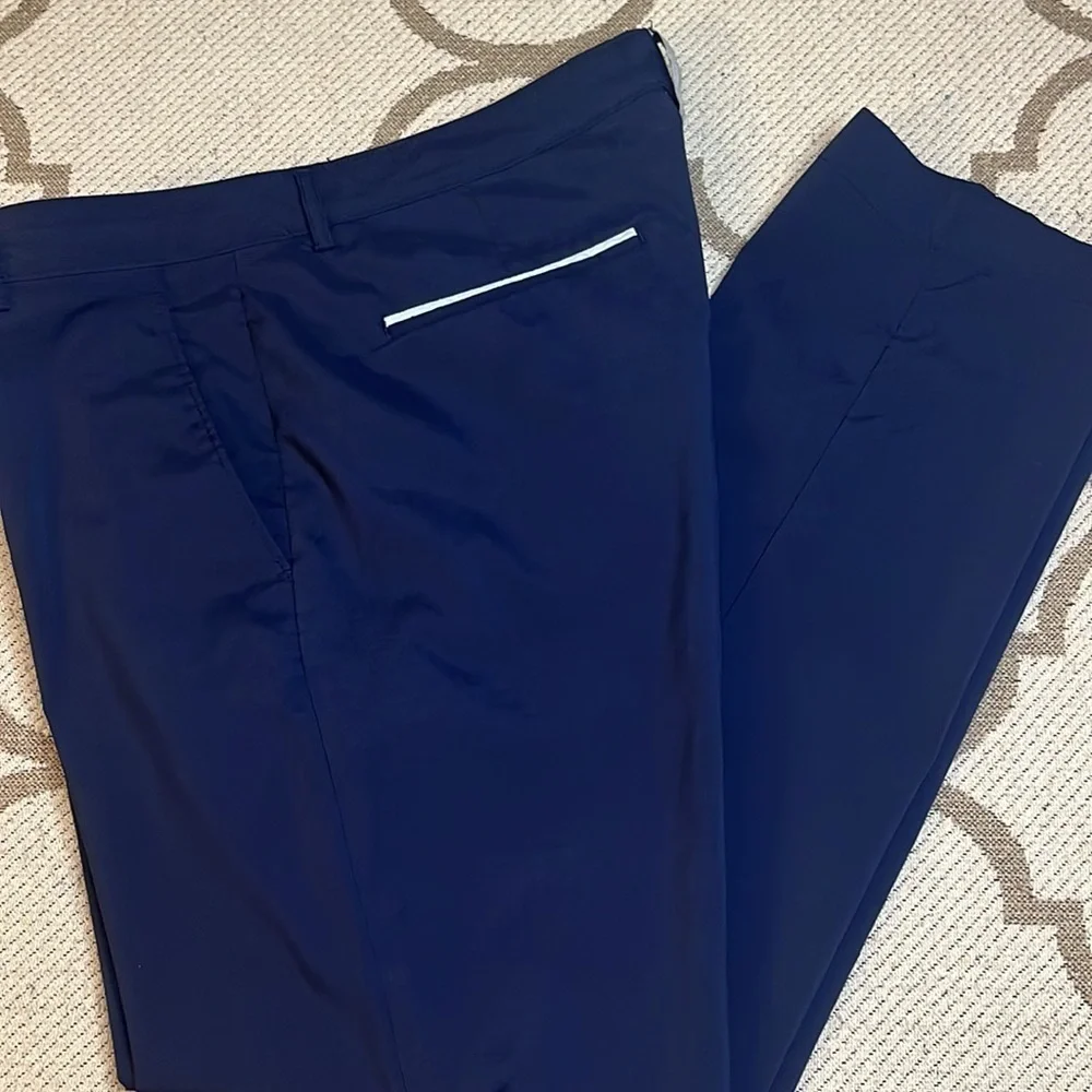 👤 Alfani blue hybrid flat front reflective back pockets pants, 34x30